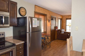 Little Fanny - Pet Friendly - Satellite - Fireplace - Grill - Close to Everything